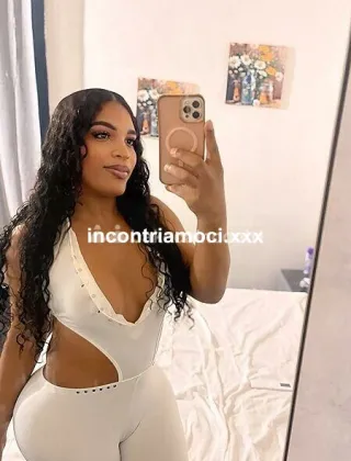 2 - Laura Trans Catania - 3508542152