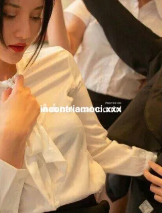 14 - Luxi Escort Biella - 3925408949