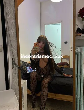 1 - Izza Alcantara Trans Roma - 3510972295
