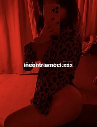 2 - Escort Bari - 3510943170