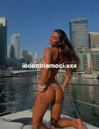 22 - Victoria Escort Roma - 3931257805